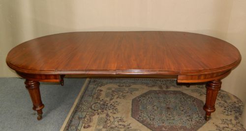 Mahogany Extending Dining Table