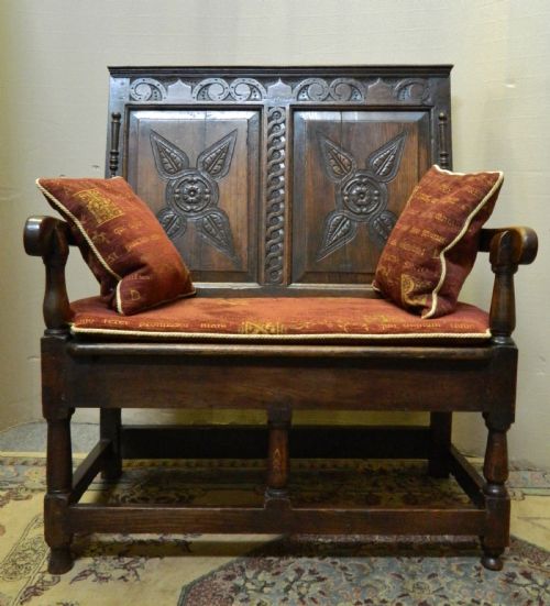Small Georgian Oak Settle