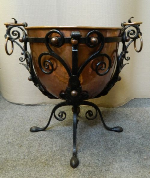 Arts & Crafts Copper Jardiniere / Log Basket
