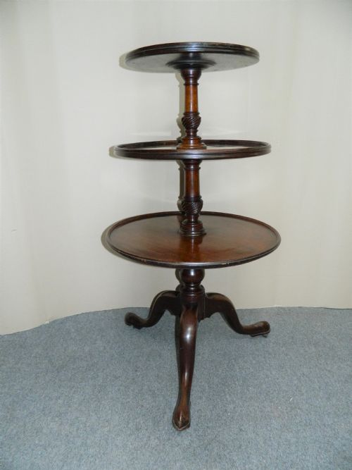 Georgian Mahogany Dumb Waiter