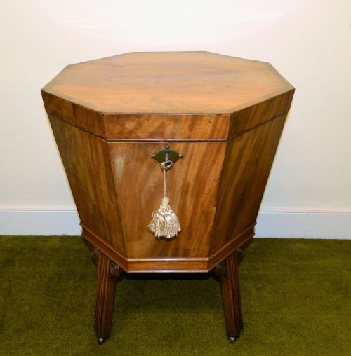 Georgian Mahogany Wine Cooler