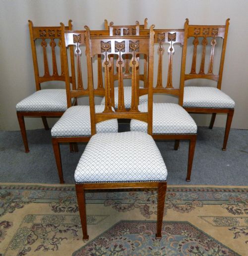 Set of 6 Oak Arts & Crafts Dining Chairs