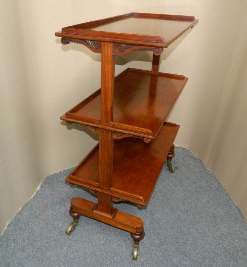 Georgian Mahogany Dumb Waiter