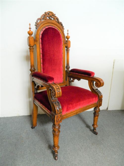 Large Oak Hall Chair