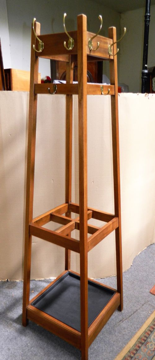 Arts & Crafts Oak Hall Stand