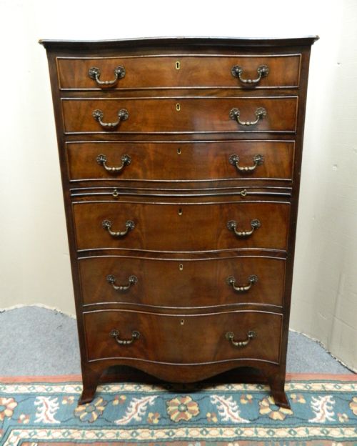 Mahogany Tallboy / Chest of Drawers