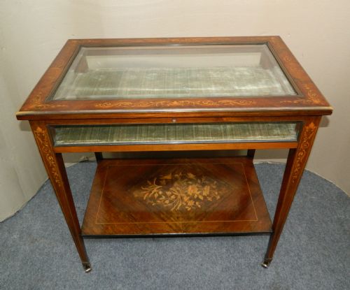 Inlaid Bijouterie Table