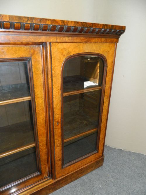 LARGE WALNUT BOOKCASE - ADDITIONAL PHOTO 7
