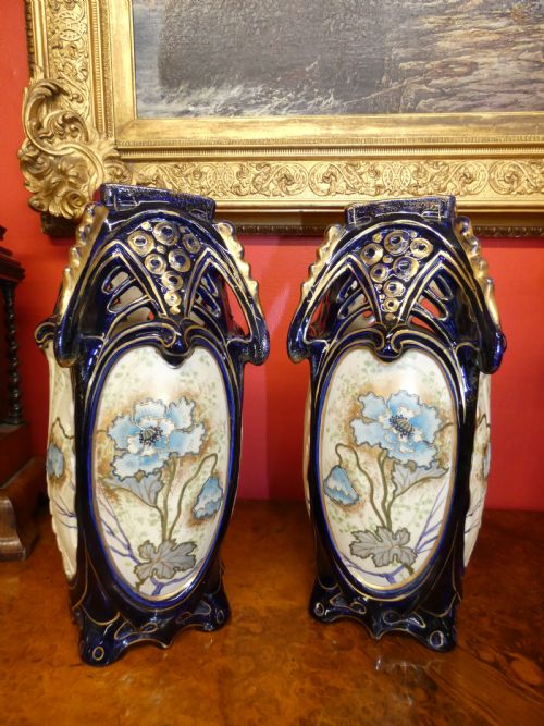 PAIR OF ART NOUVEAU VIENNA VASES ERNST WAHLISS - ADDITIONAL PHOTO 1