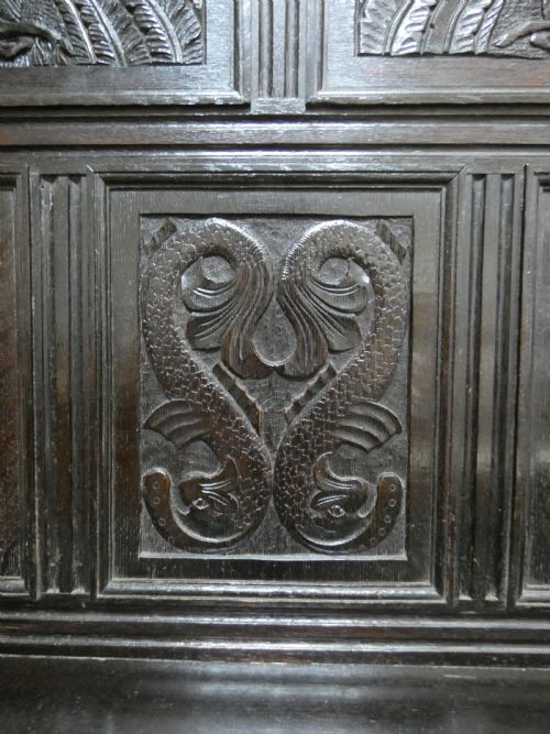 CARVED OAK SETTLE - ADDITIONAL PHOTO 4