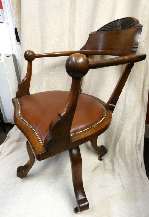 REVOLVING DESK CHAIR - ADDITIONAL PHOTO 5