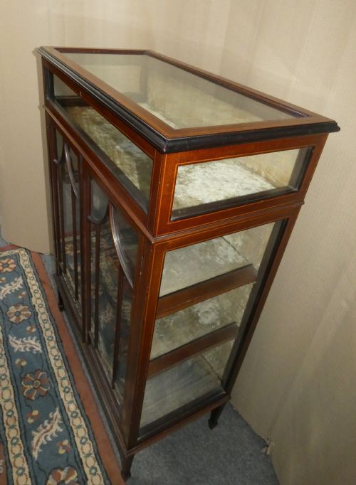 INLAID MAHOGANY BIJOUTERIE CABINET - ADDITIONAL PHOTO 2