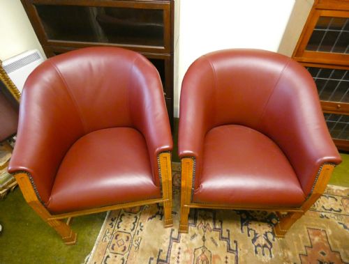 PAIR OF LEATHER CLUB CHAIRS TUB CHAIRS - ADDITIONAL PHOTO 6