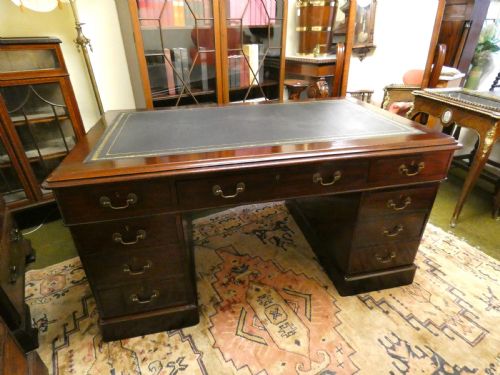 MAHOGANY PARTNERS DESK