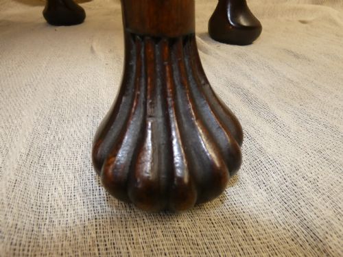 DRESSING STOOL - ADDITIONAL PHOTO 3