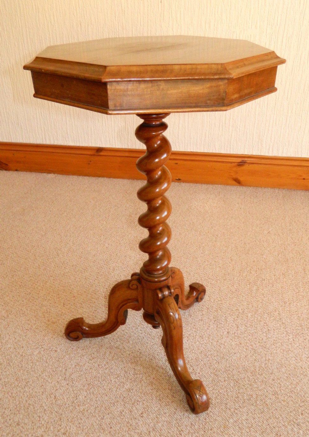mahogany tripod table