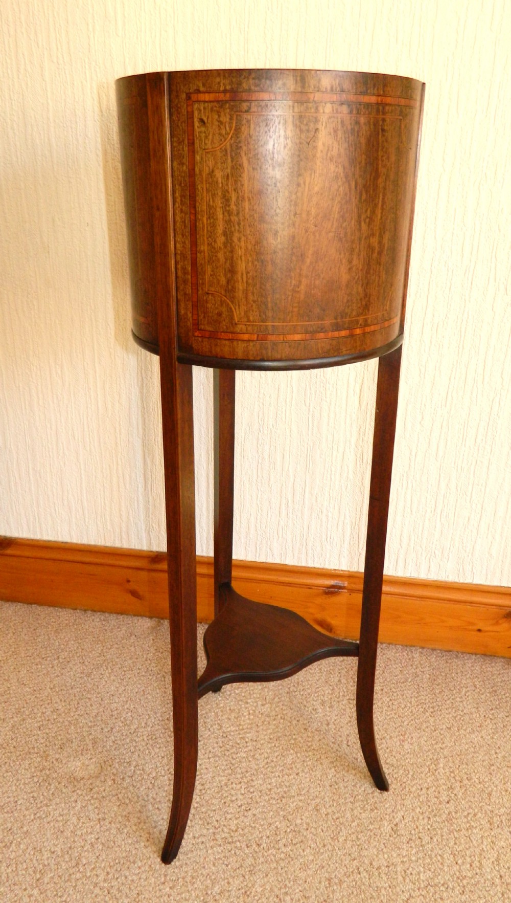 inlaid mahogany planter
