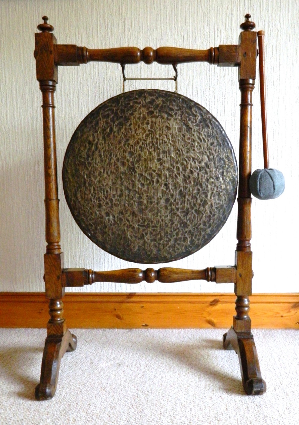 large dinner gong