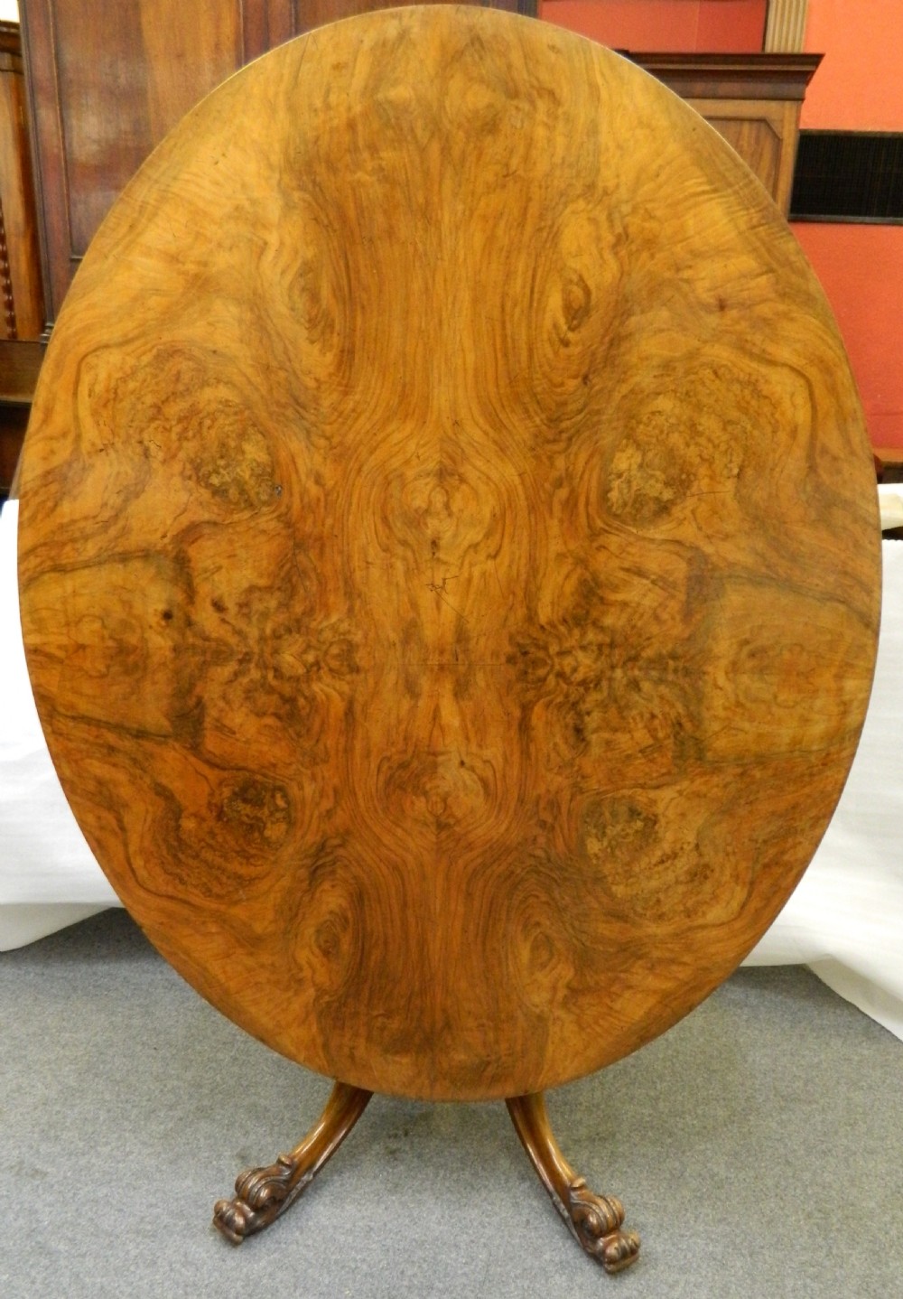 walnut breakfast table