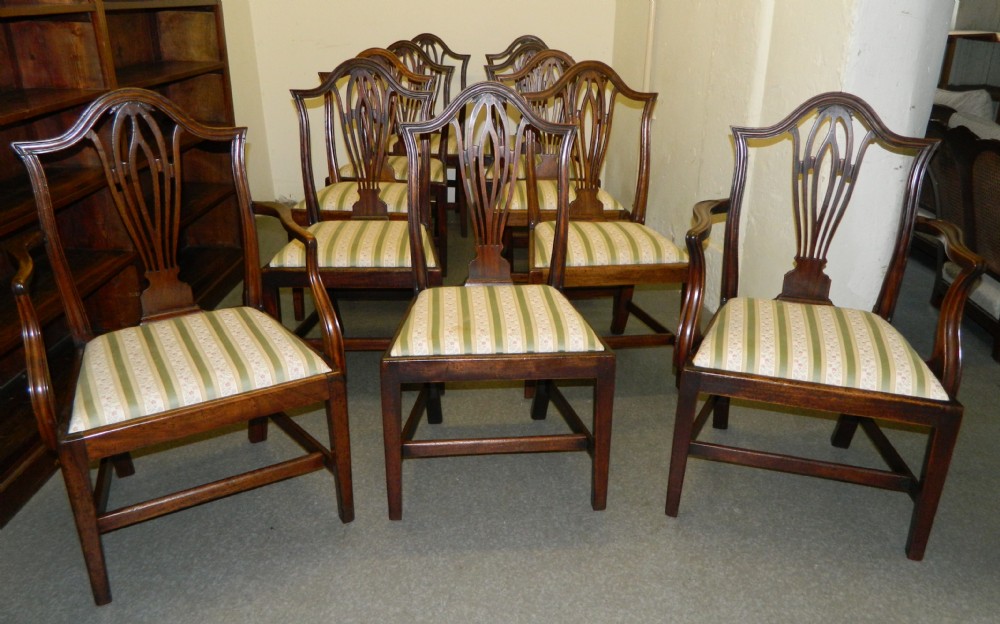 set of 12 chippendale period dining chairs