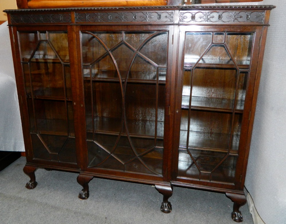 mahogany bookcase by wylie & lochhead