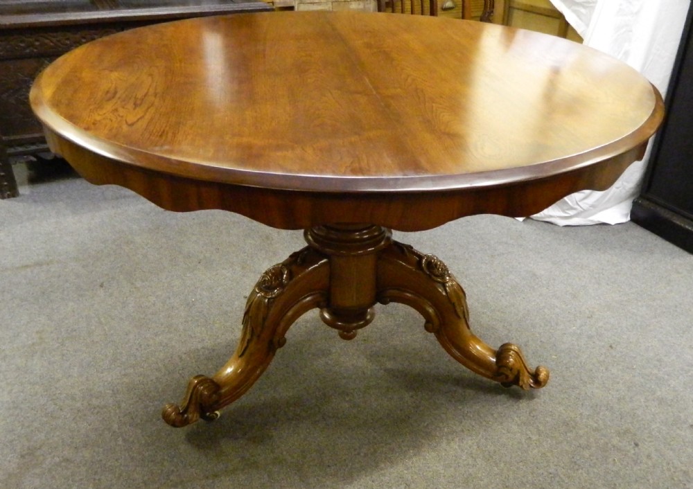 oak breakfast table