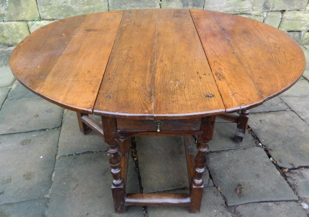 early oak gate leg table