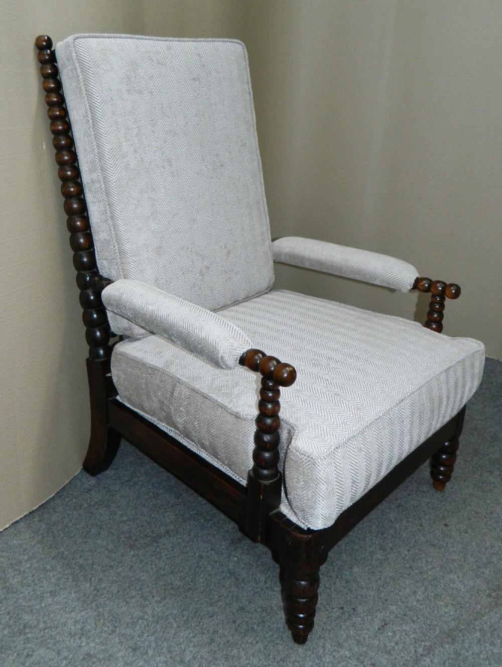 oak bobbin chair View VI