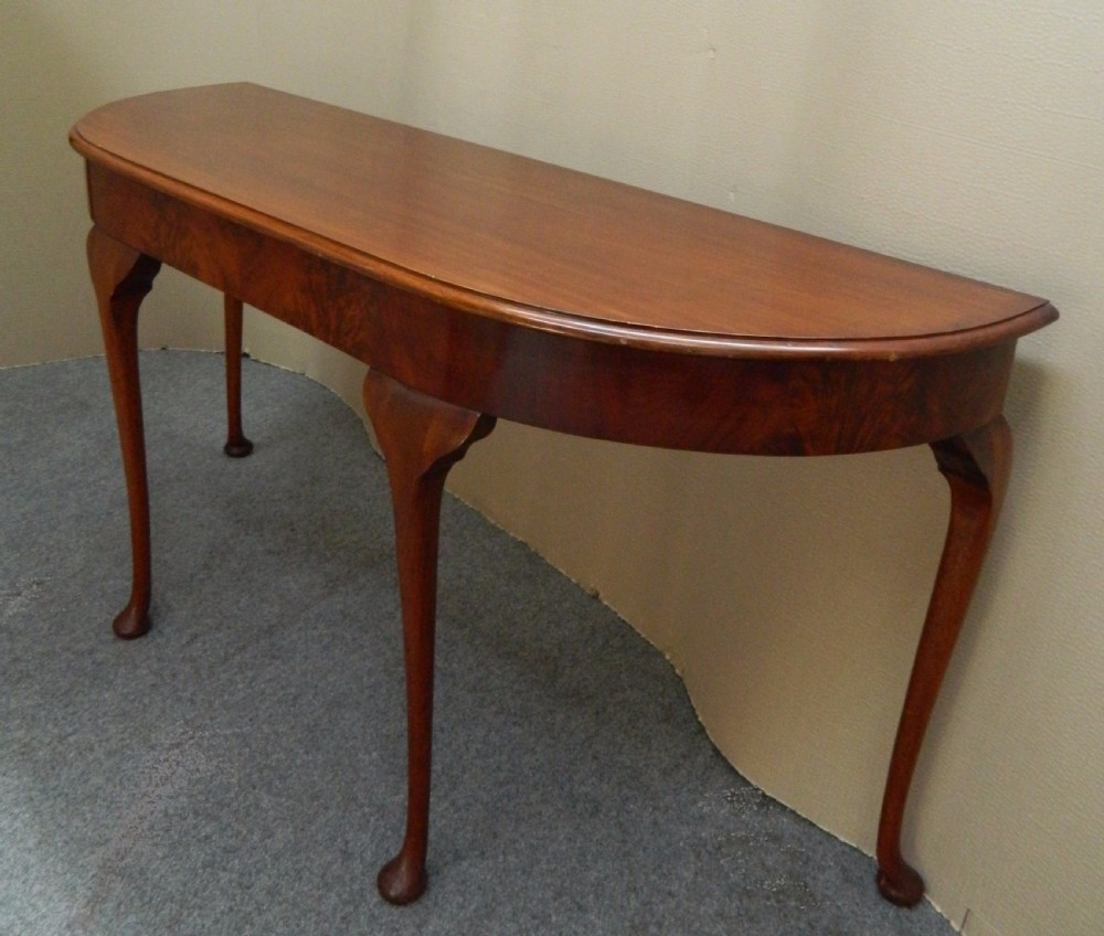 mahogany serving table  View III