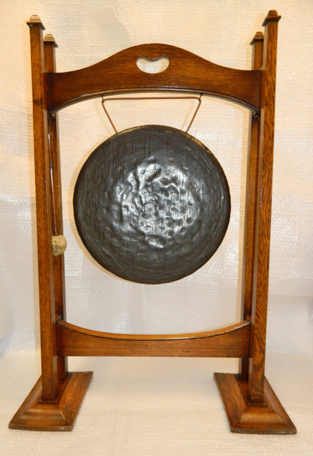 Arts & Crafts oak dinner gong View IV