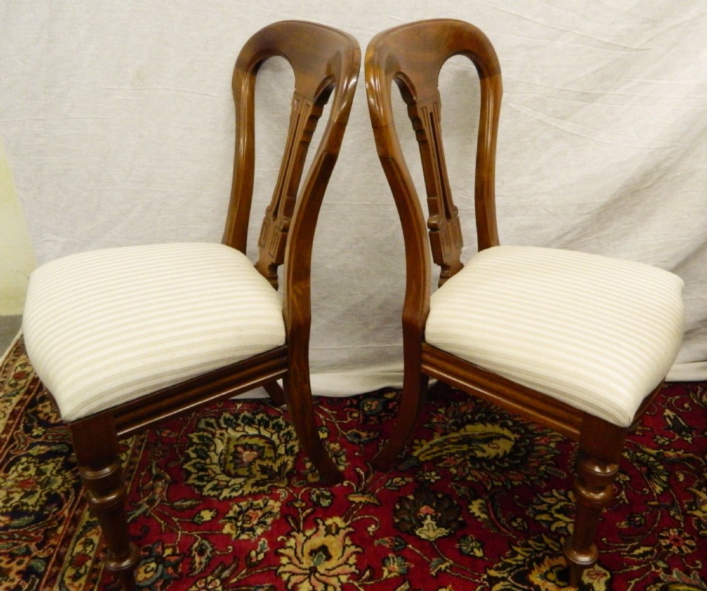 superb set of 12 mahogany dining chairs View VI