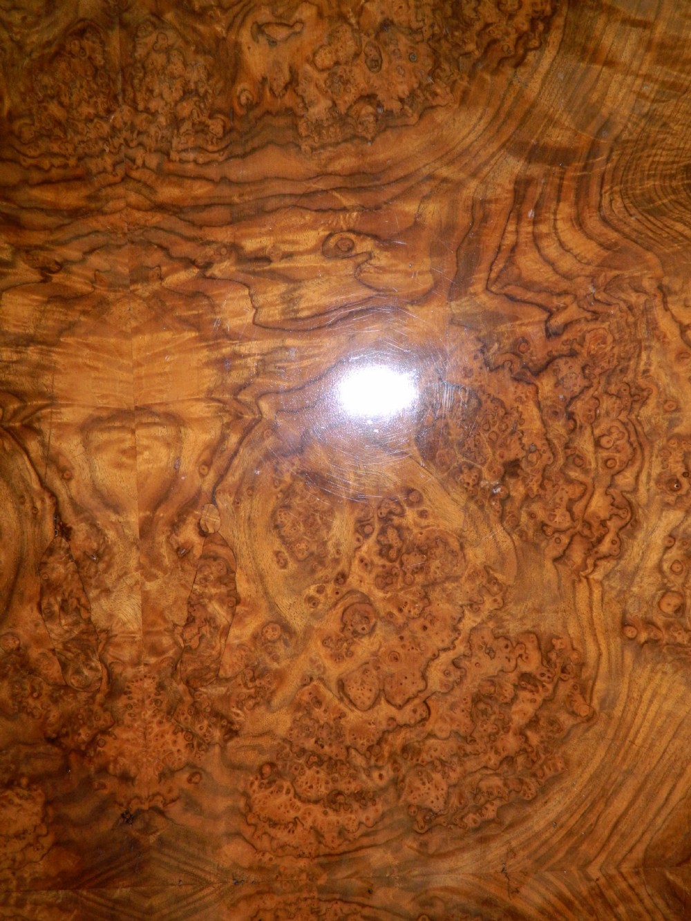 walnut breakfast table View VI