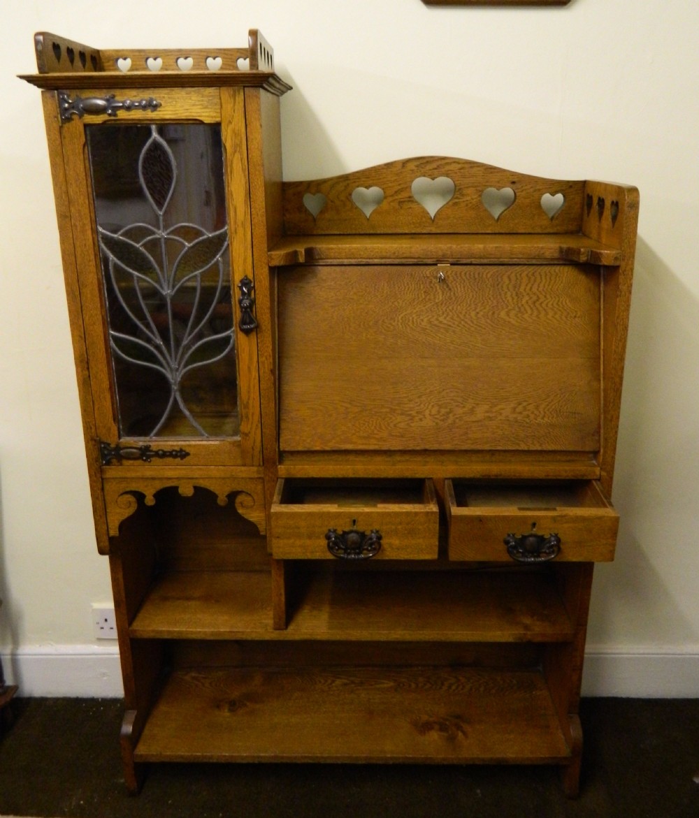 Arts & Crafts bureau bookcase View VI