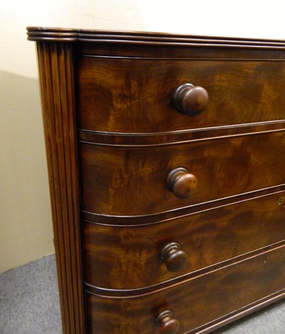 mahogany column chest of drawers View IV