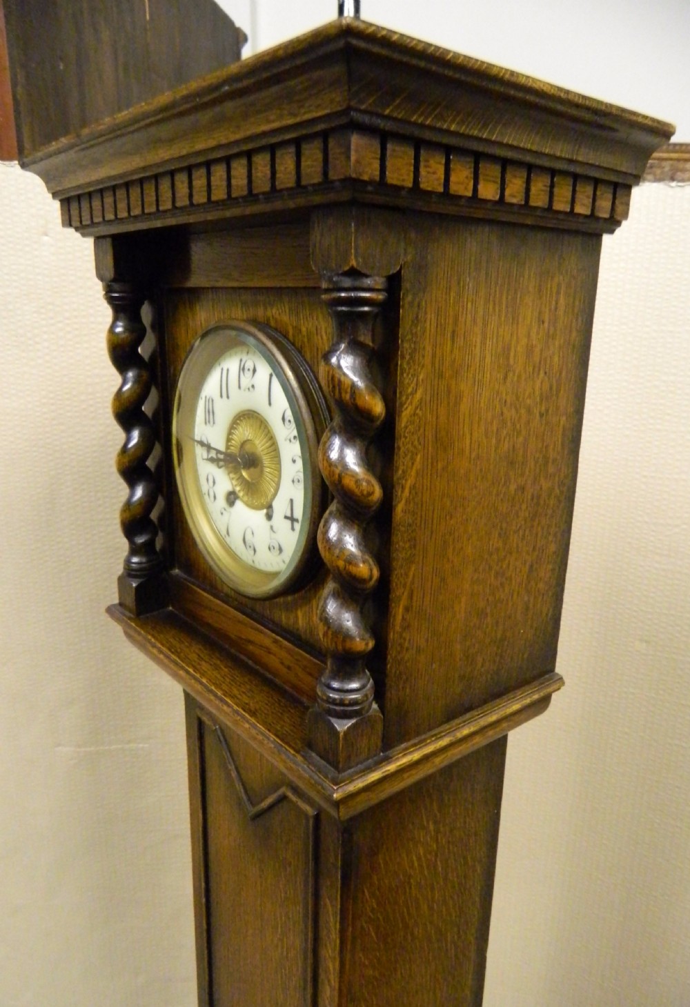 oak grandmother clock View V