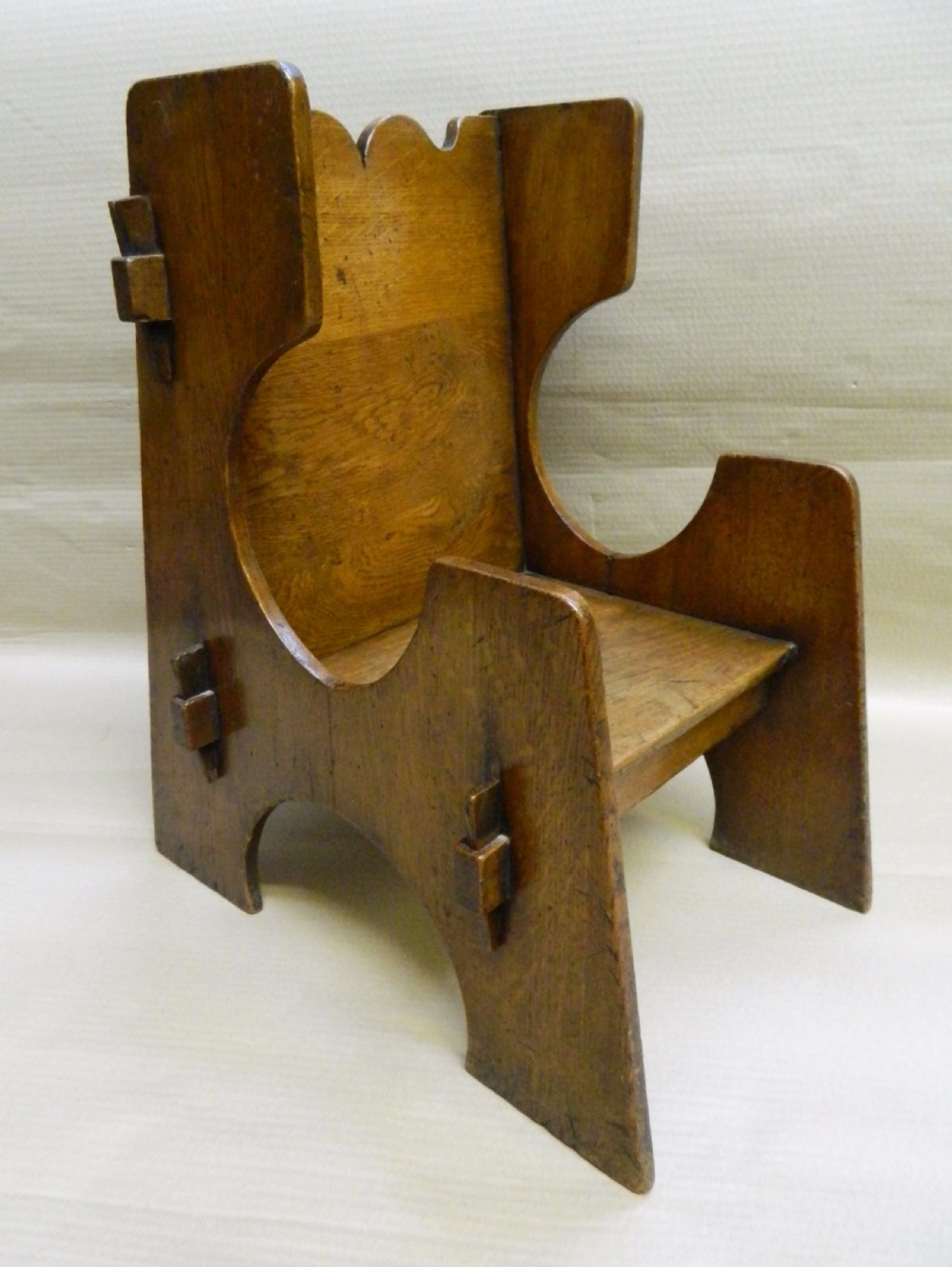Arts & Crafts oak child's chair
