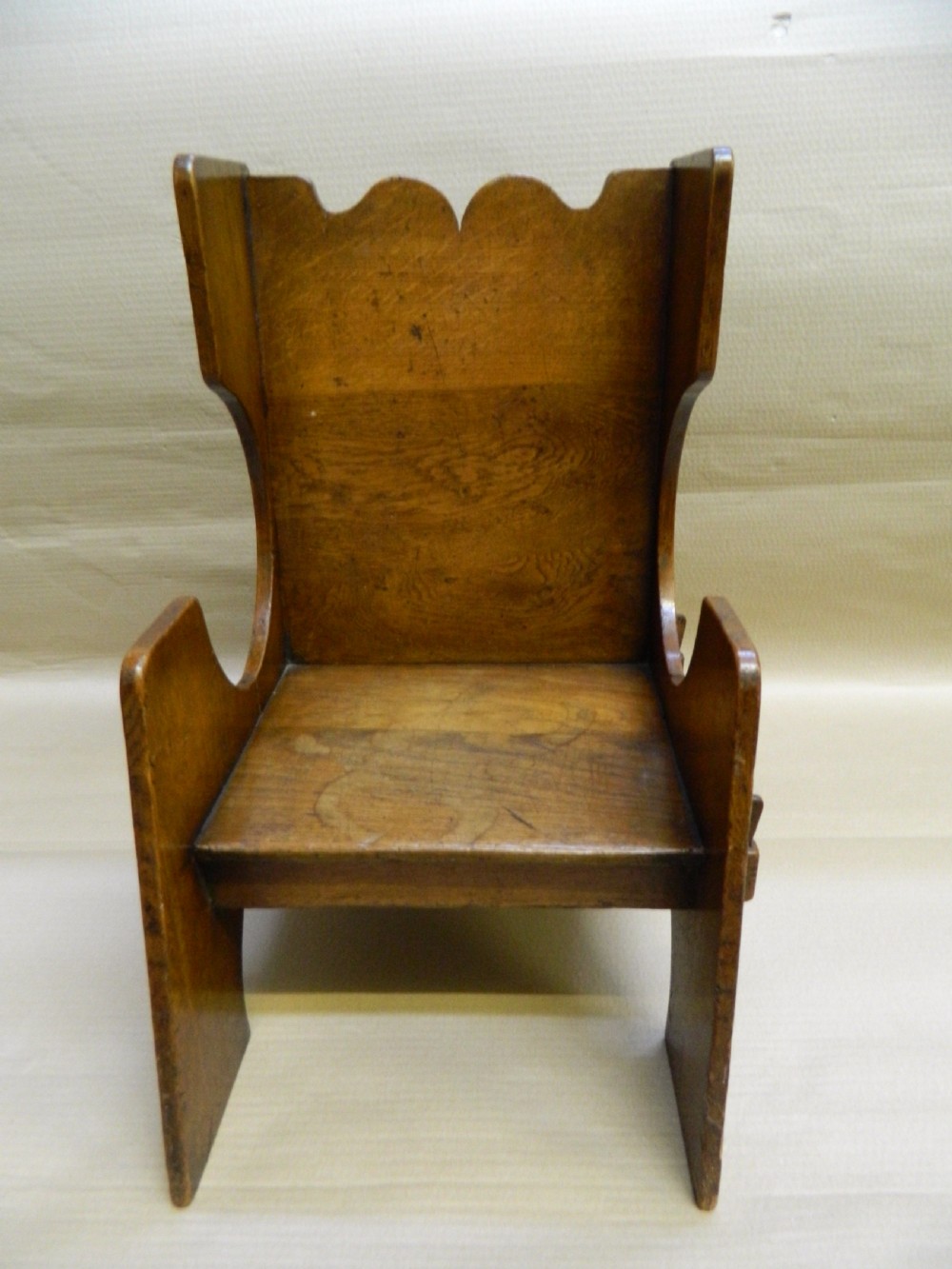 Arts & Crafts oak child's chair View II