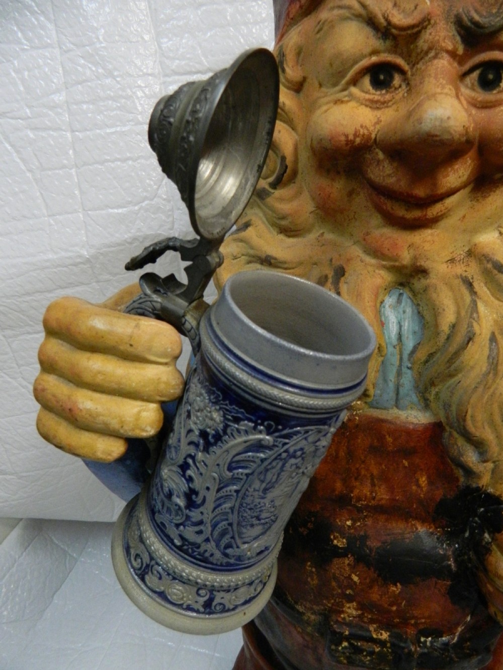 large gnome View VI
