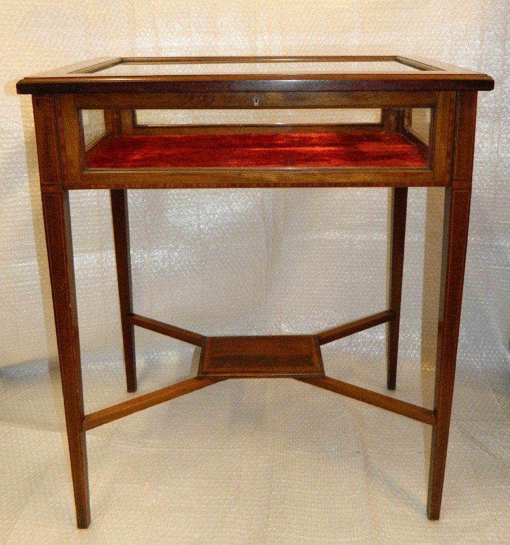 Mahogany bijouterie table  View III