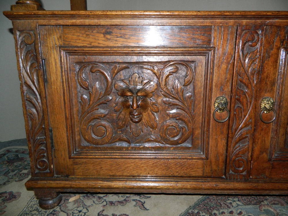 carved oak buffet View V