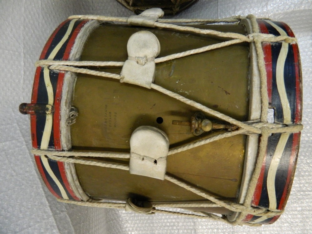 Pair of ww2 military drums View V