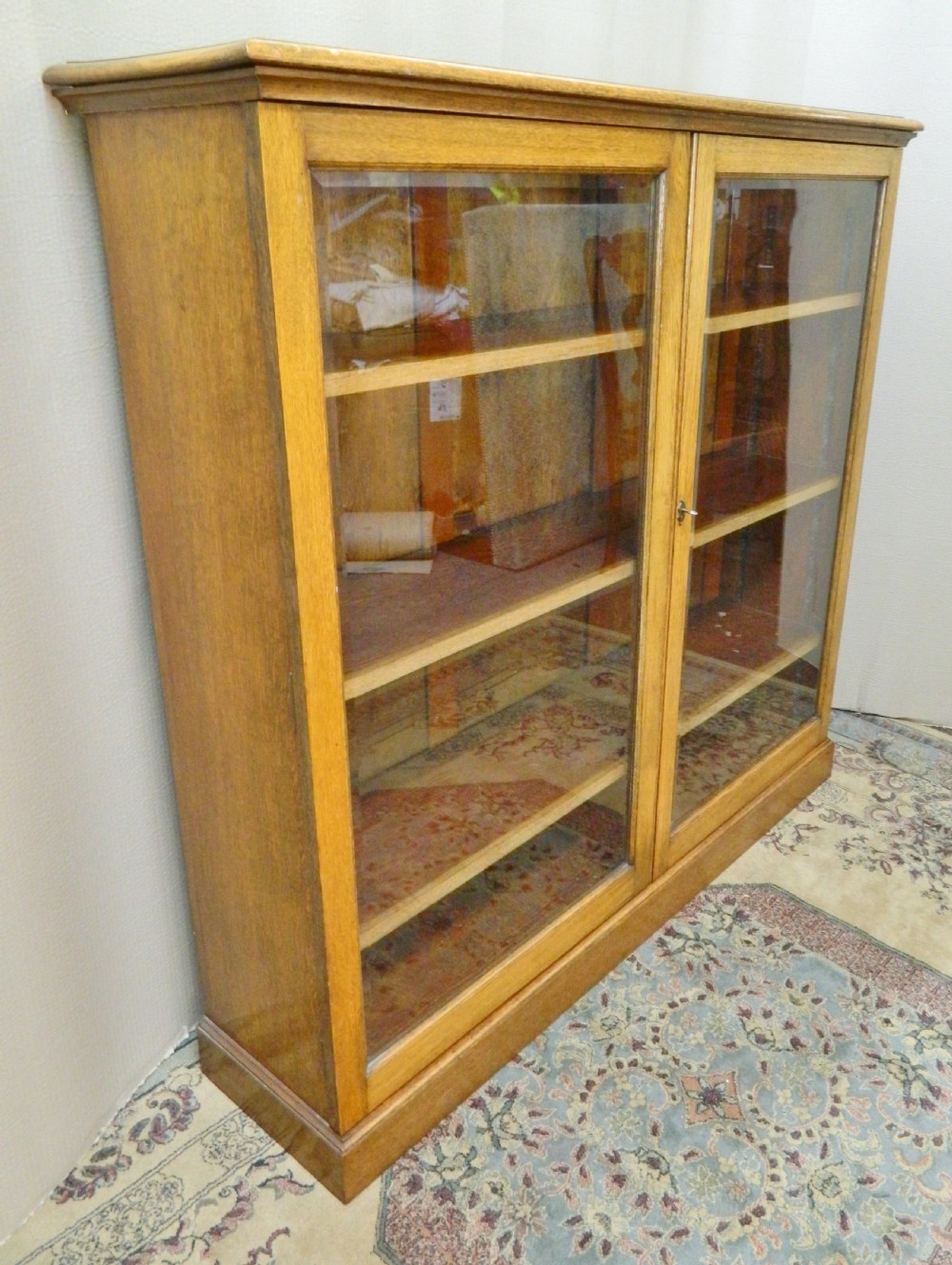 oak bookcase View III