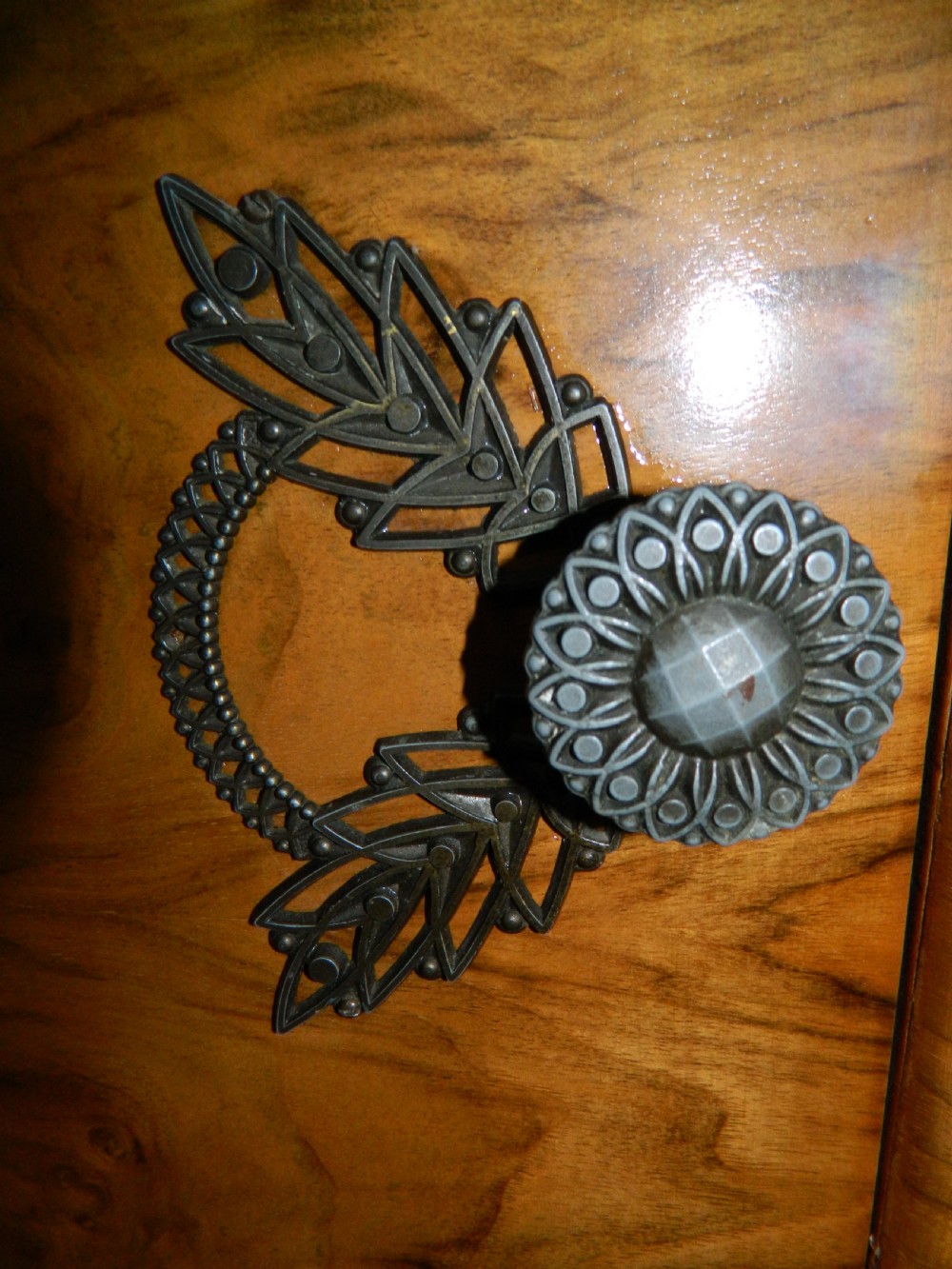 Art Deco cocktail cabinet View VI