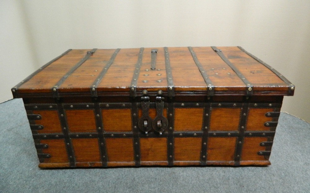 Fabulous colonial teak trunk View II