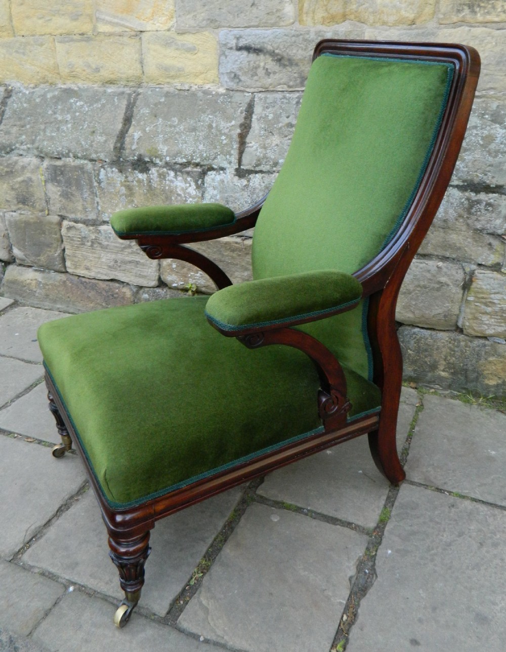 Library armchair View III