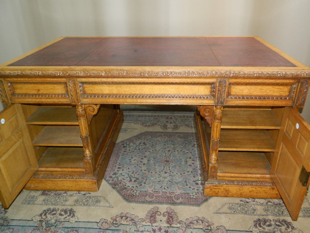 oak partners desk by Maple & Co. View VI