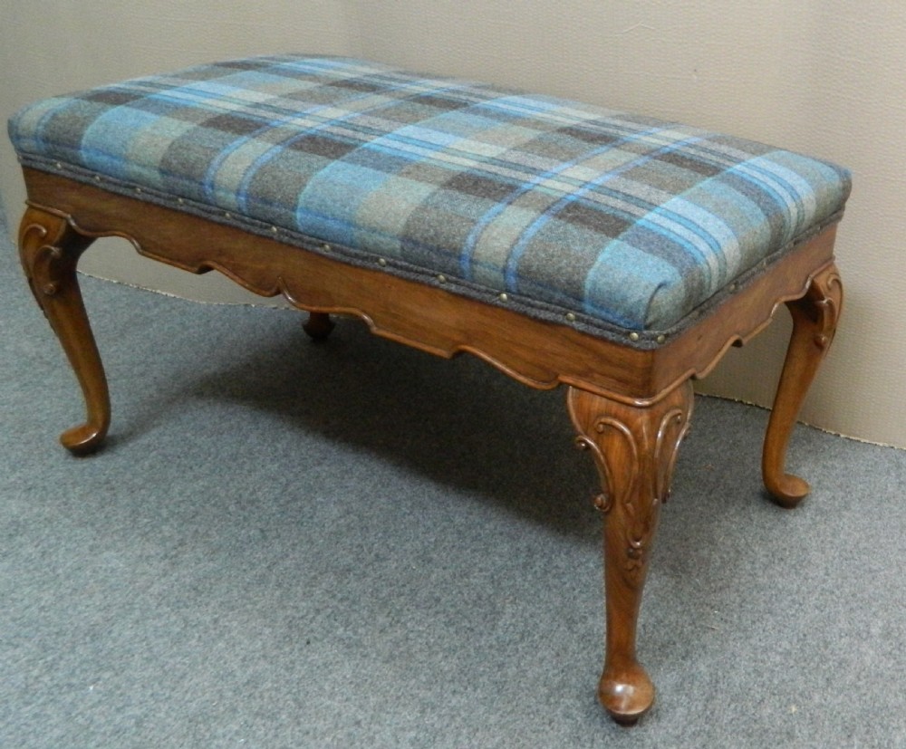 carved walnut stool View V