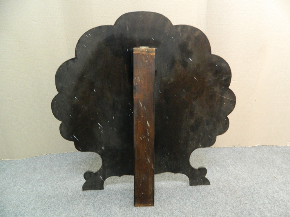 Chinoiserie fire screen View IV