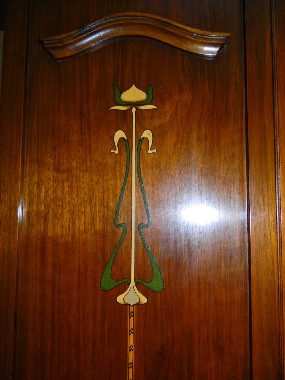 Art Nouveau mahogany bedroom suite View III