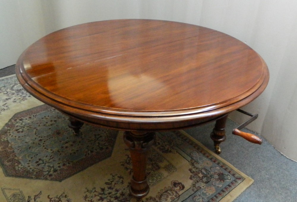 large 11' mahogany extending dining table View VII